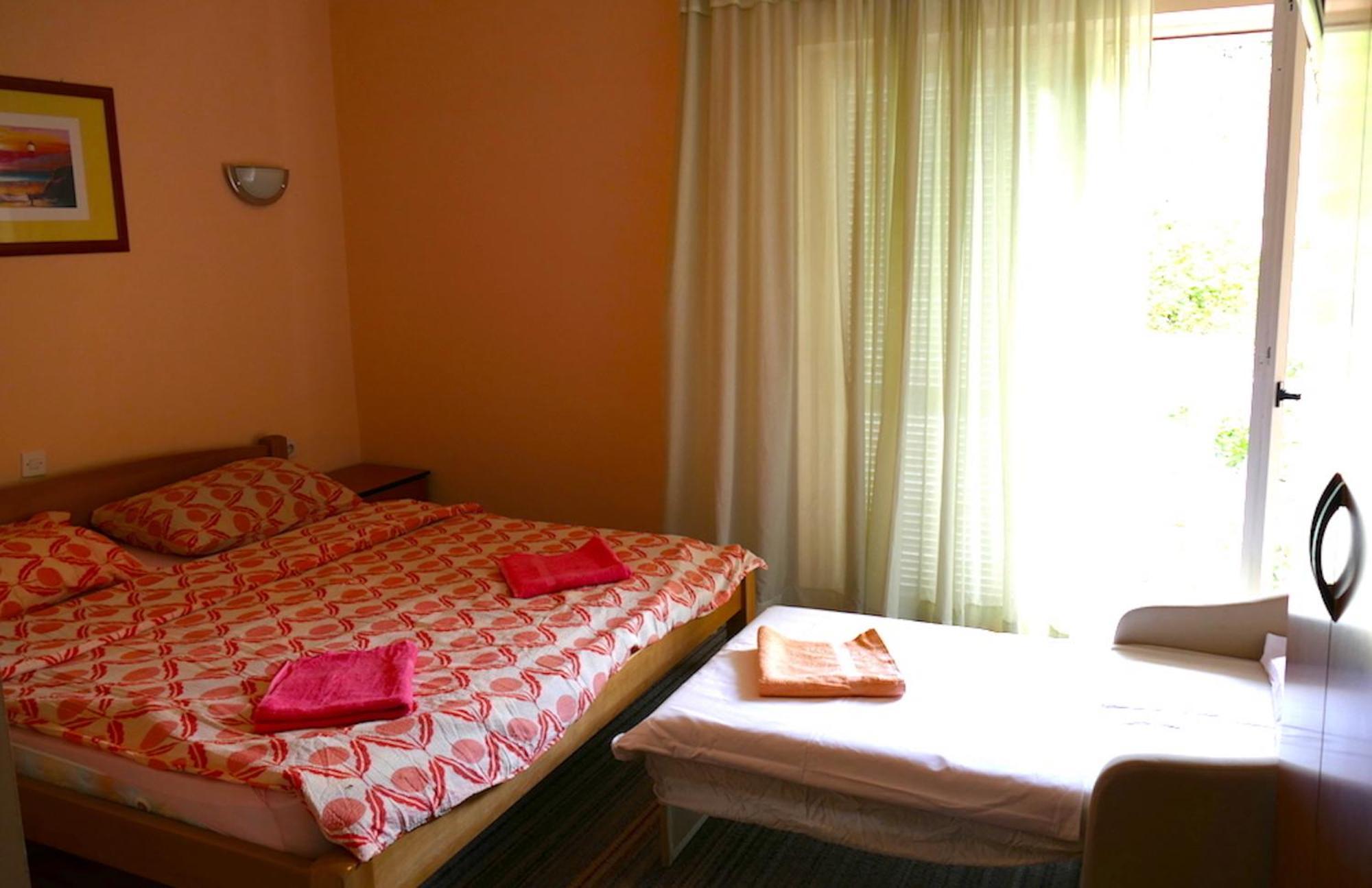 B&B Garni Stefi! Supetarska Draga Pokoj fotografie